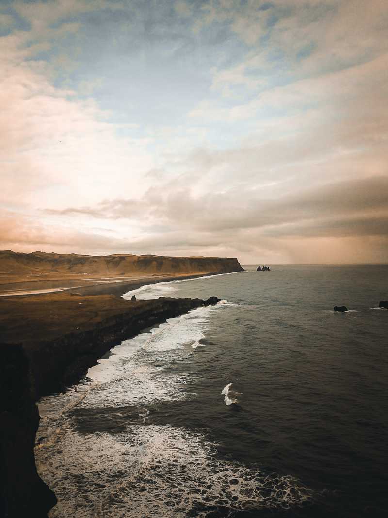 Coast with grassland to the left